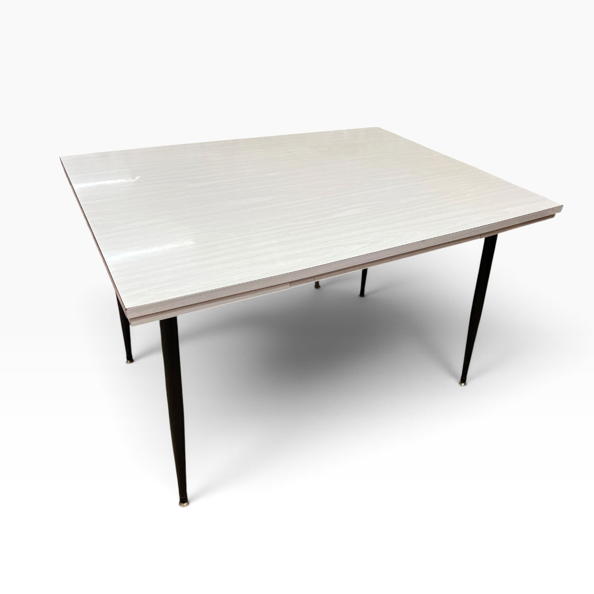 Extendable Laminate Dining Table – White Woodgrain