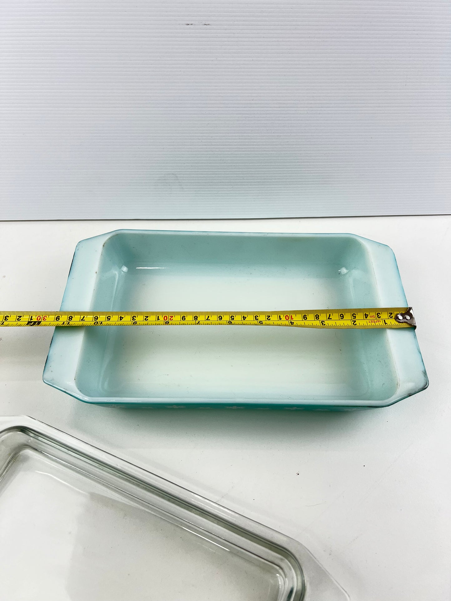 Pyrex Snowflake Turquoise Casserole Dish with Lid