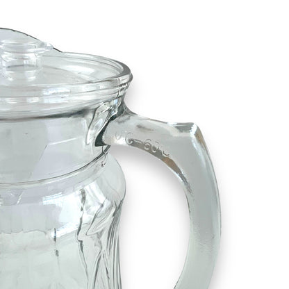 Large clear glass water/cocktail jug