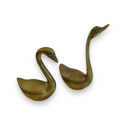 Brass swan pair