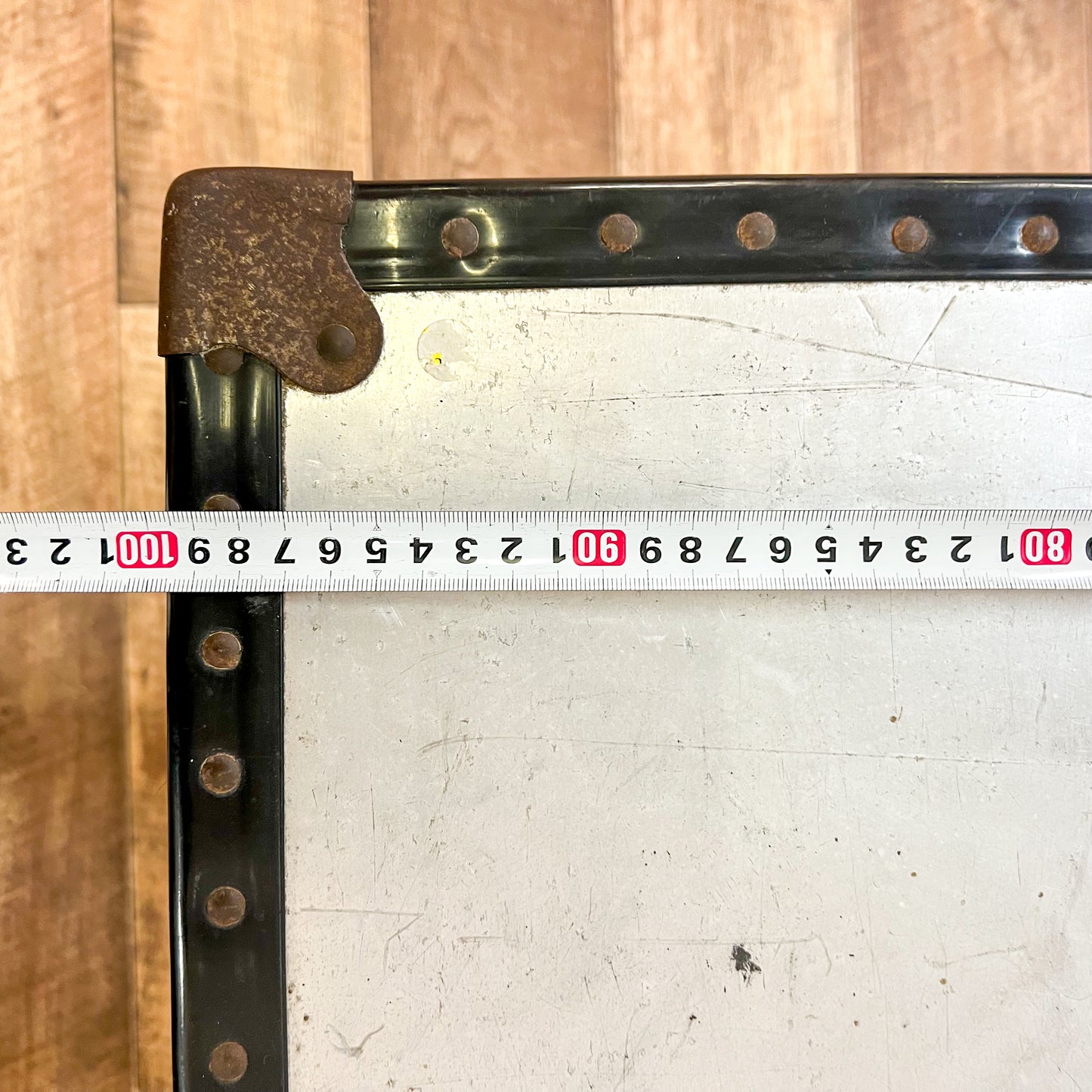 Aluminium Travel Trunk with Keys