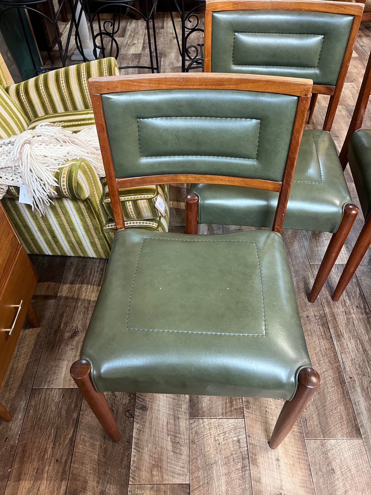 Chiswell Green Vinyl Dining Chairs – Set of 4