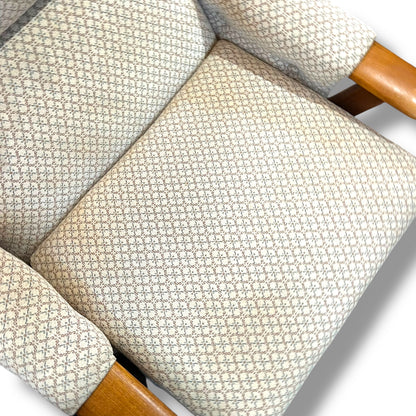 Tessa T21 Swivel Lounge Chair