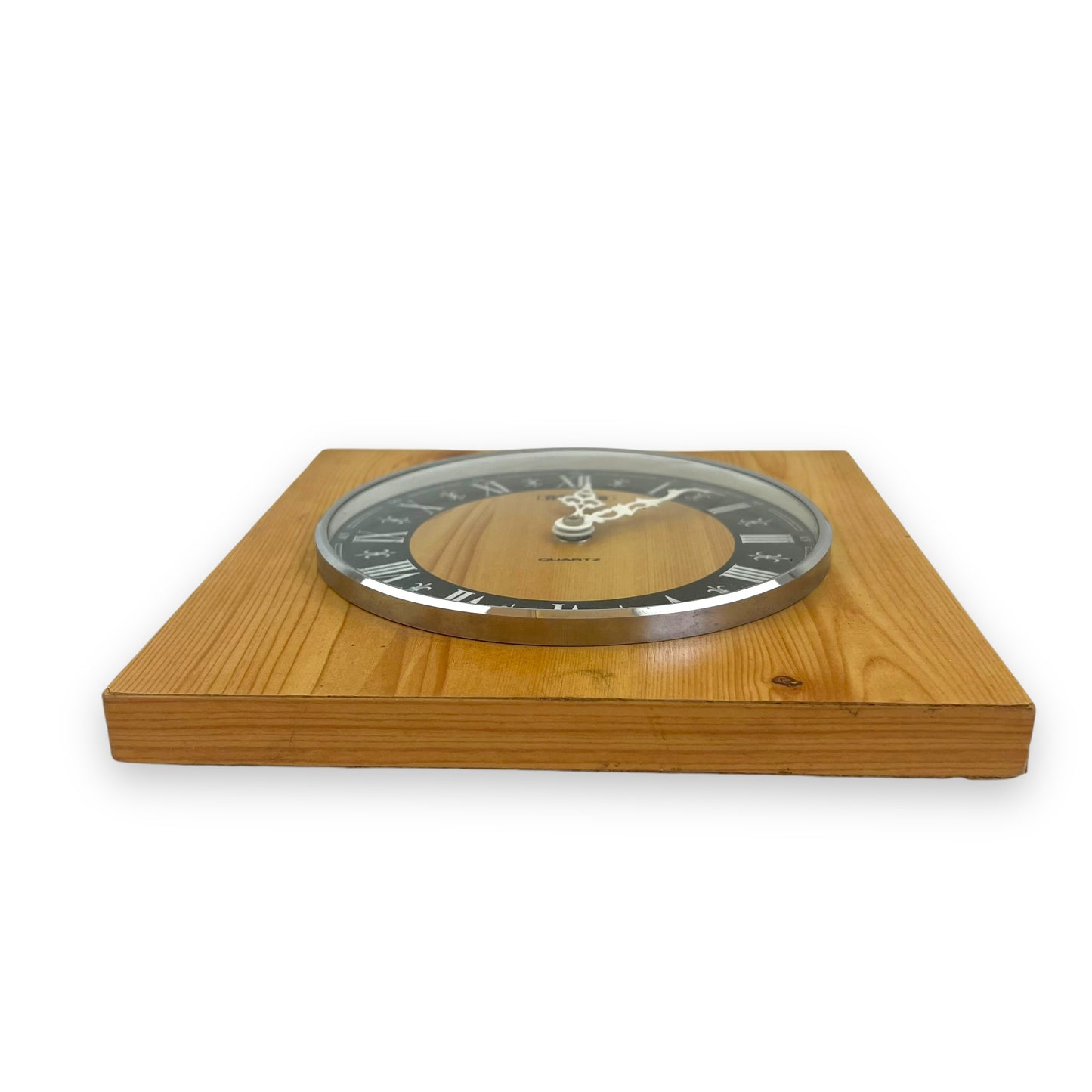 Namco Clock wood laminate