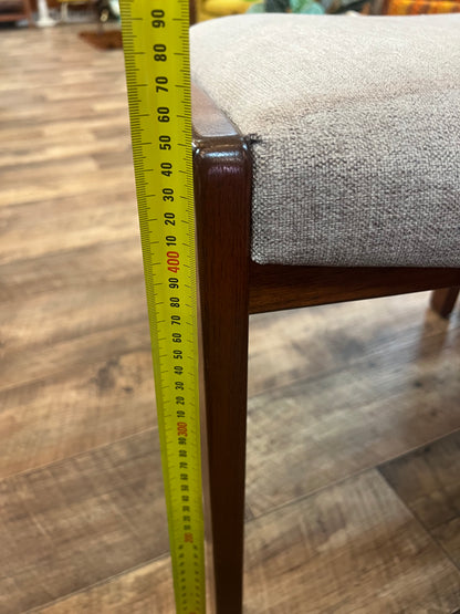 Parker Mid Century Teak Dining Chairs – Set of 6 (2 Carvers + 4 Chairs)