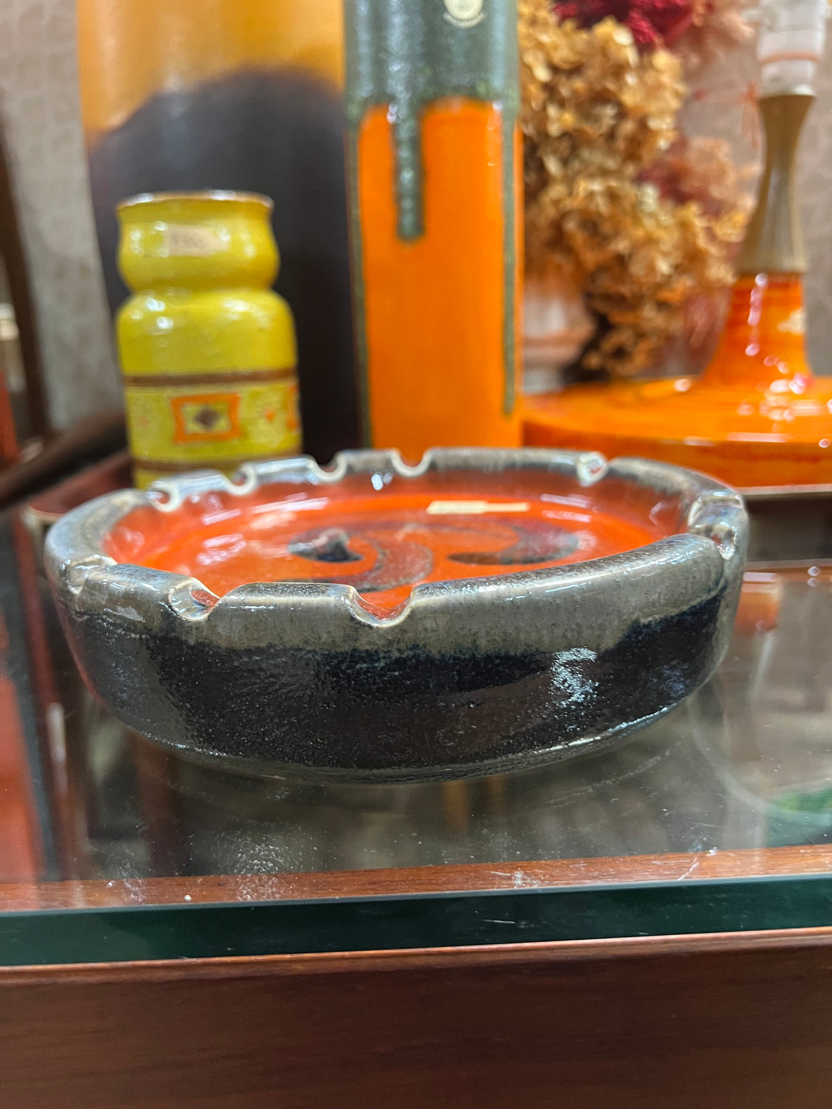 Ellis Pottery Ceramic Ashtray 104 – Orange, Black & Grey