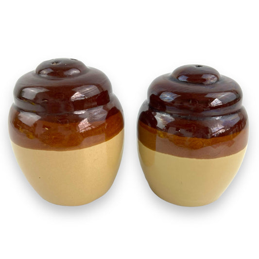 Brown Stripe ceramic salt & pepper shaker set