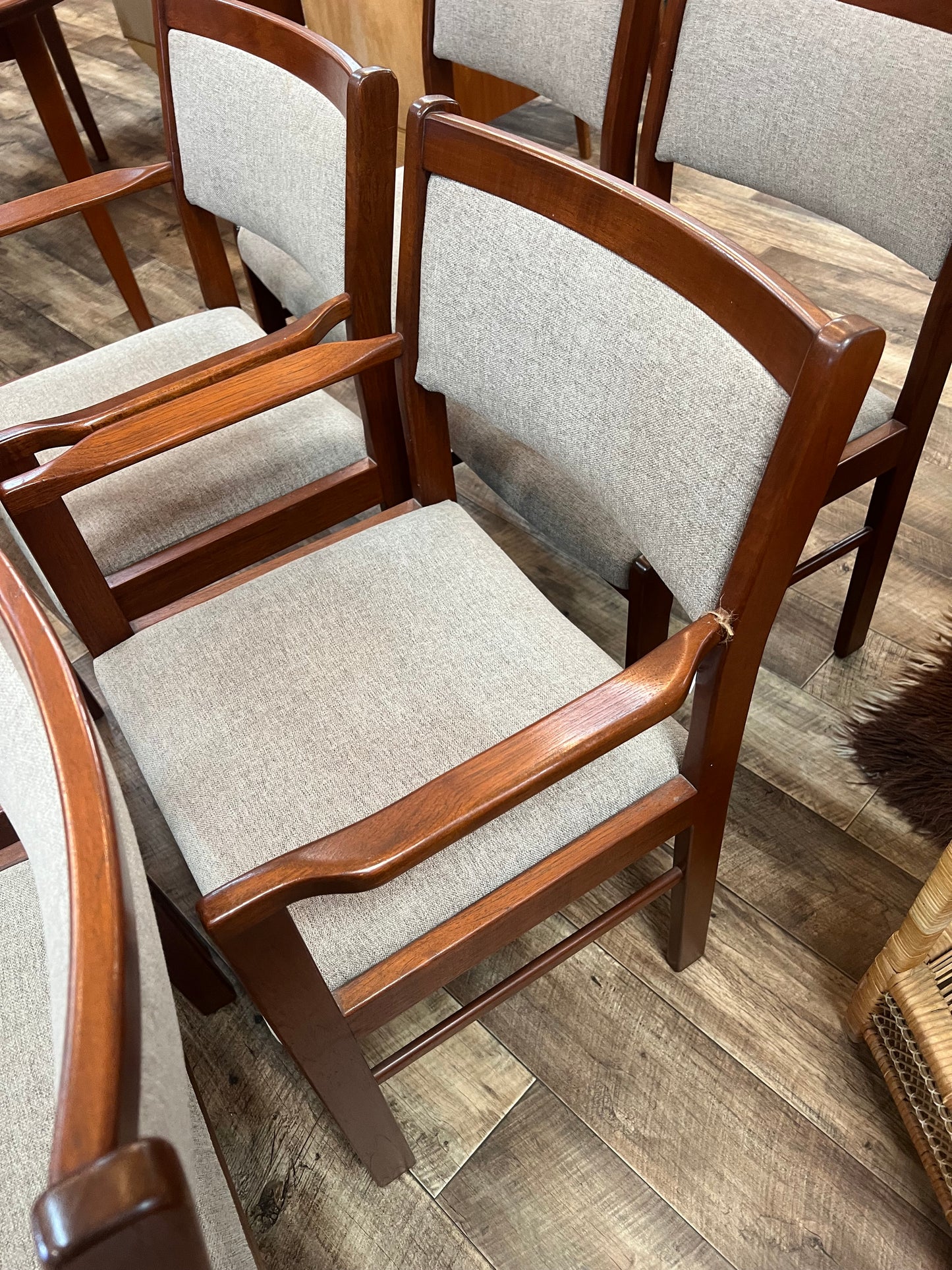 Parker Mid Century Teak Dining Chairs – Set of 6 (2 Carvers + 4 Chairs)