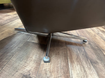 2.Swivel Lounge Chair with Chrome Star Base & Geometric Upholstery
