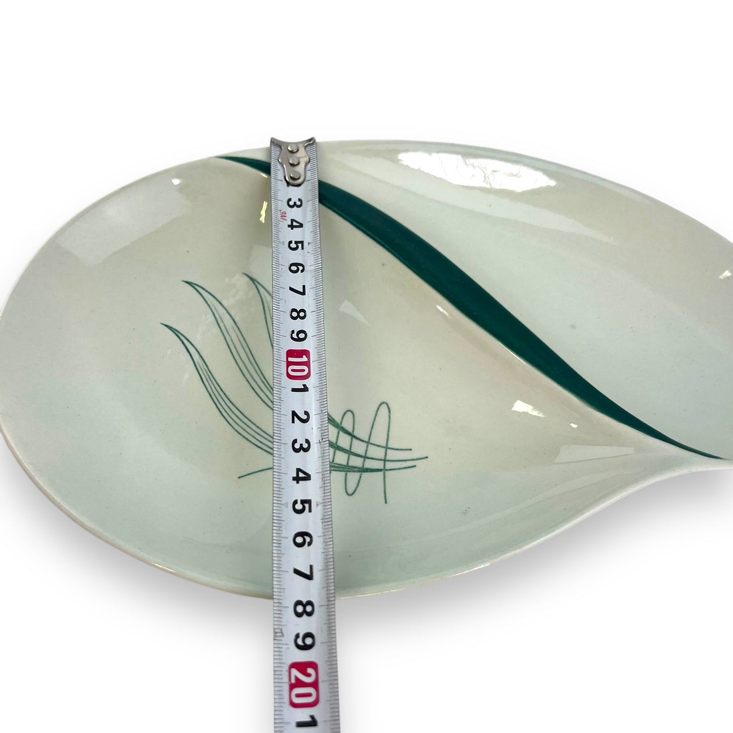 Carlton ware 'Windswept' design hors d'oeuvres plate