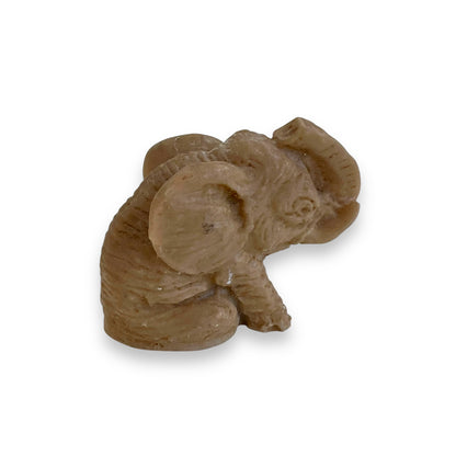 Sitting elephant ornament statue