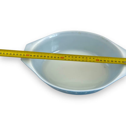 Pyrex 045 Snowflake Garland Oval Casserole Dish with Lid – 2.5 Qt – Vintage Blue & White Ovenware