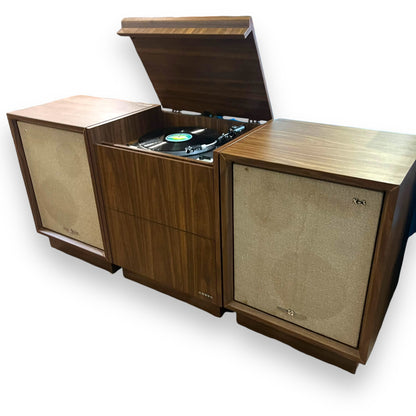 Sanyo Stereo System with X-3 Speakers + Additional Wall Panel Speakers