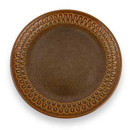 Wedgwood “Pennine” Pattern Dark Brown Round Plate 22.5cm diameter
