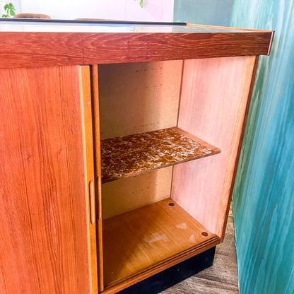 Macrob Bar Teak & Orange Square Design