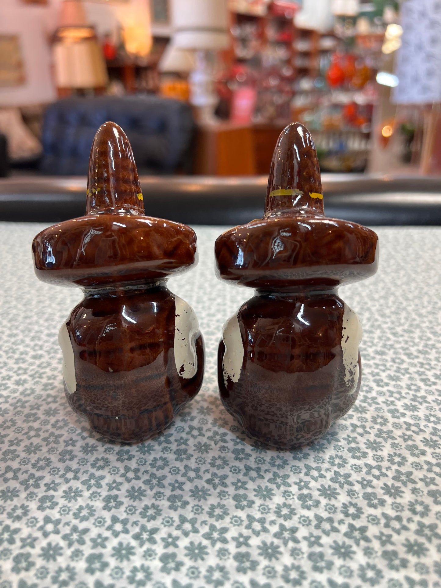 Mexican Sombrero Salt & Pepper Shakers – Hand Painted Souvenir Set
