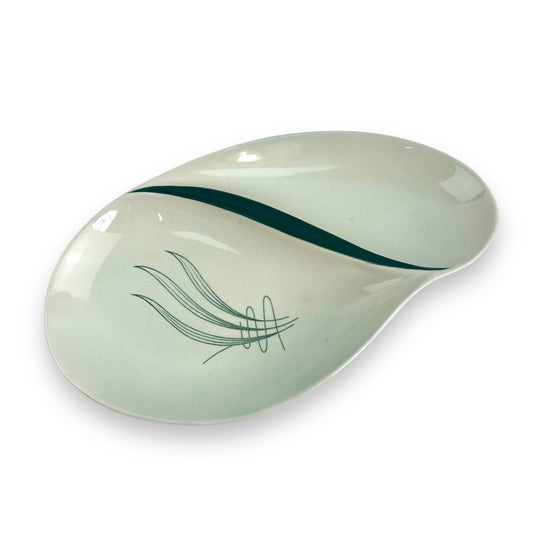 Carlton ware 'Windswept' design hors d'oeuvres plate