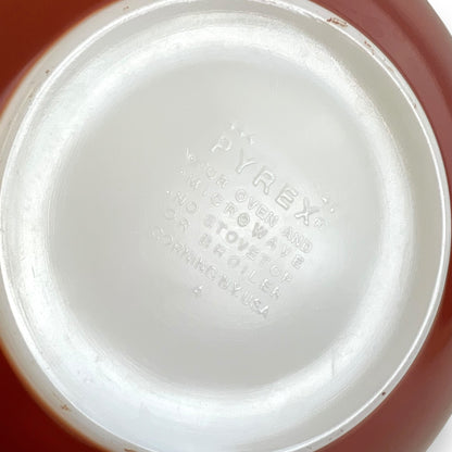 Pyrex 444 Wheat Cinderella Mixing Bowl – 4 Qt, Autumn Harvest Collection