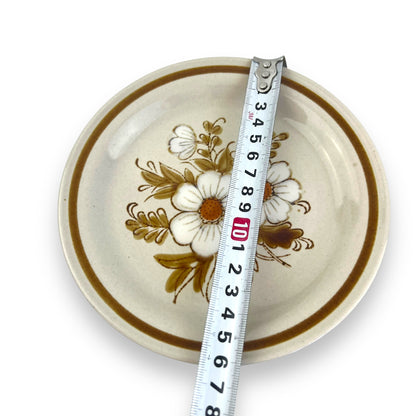 Mountain Wood Collection “Dried Flowers” Stoneware Plates – Set of 4