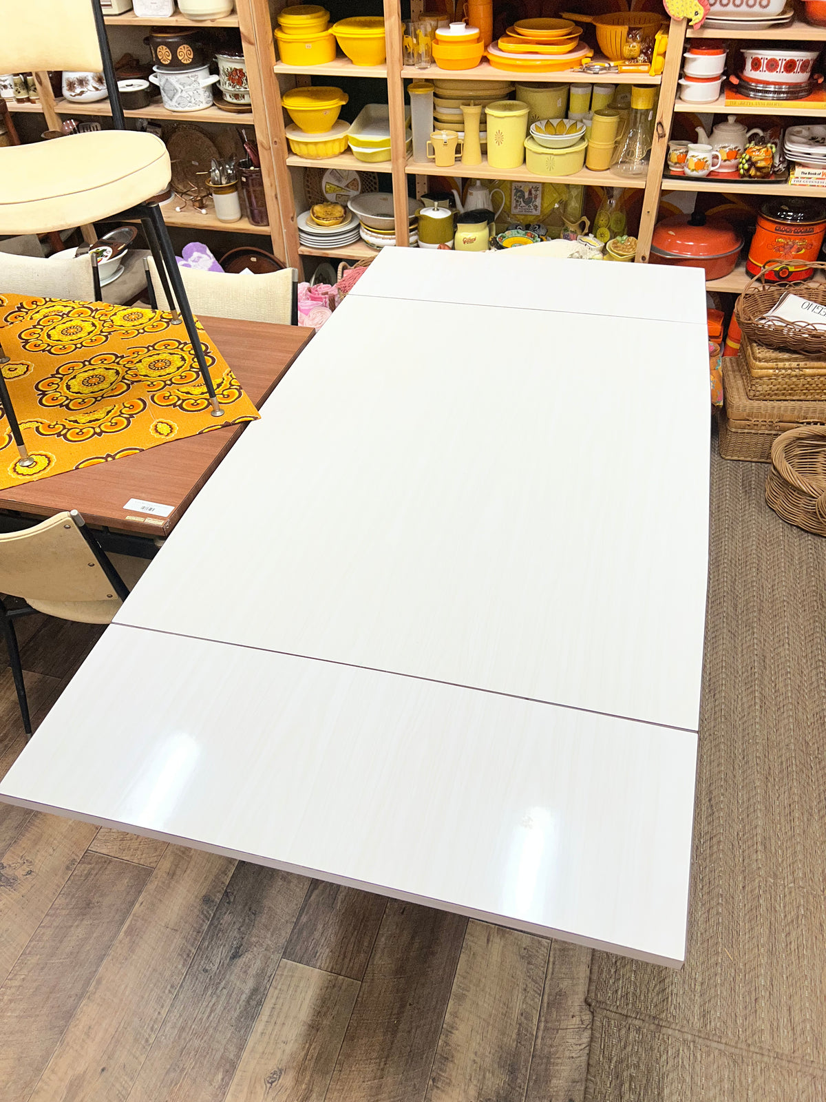 Extendable Laminate Dining Table – White Woodgrain