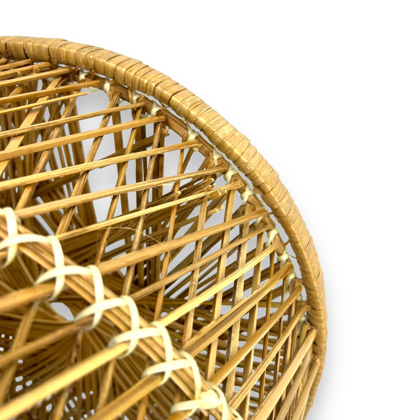 Cane Basket / Table Round