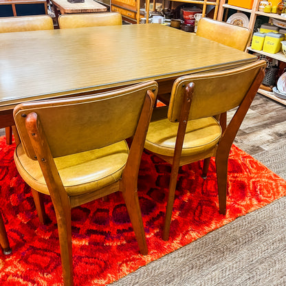 Extendable Dining Table & 6 Matching Chairs
