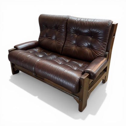 Davis Furniture Leather 2 Seater Sofa – Solid Timber Frame