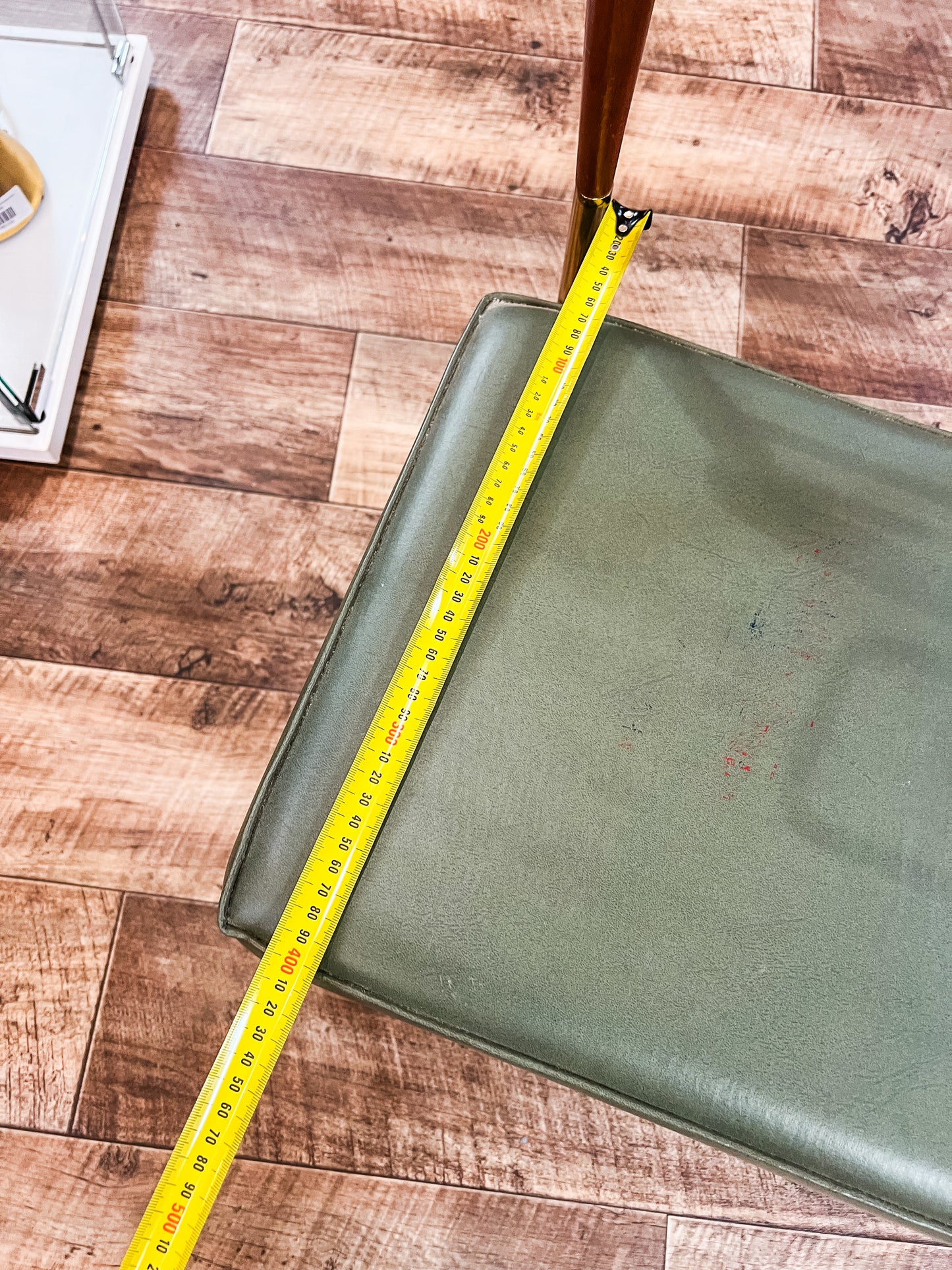 Gentleman’s Valet Chair