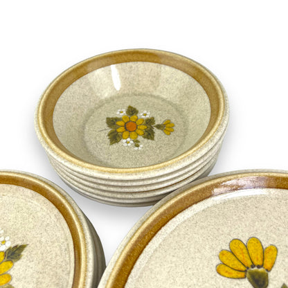 Mikasa Stone Manor “Melissa” F5811 Dinner Set - Bold Yellow Daisy Design, Beige Speckled - 24-Piece Set