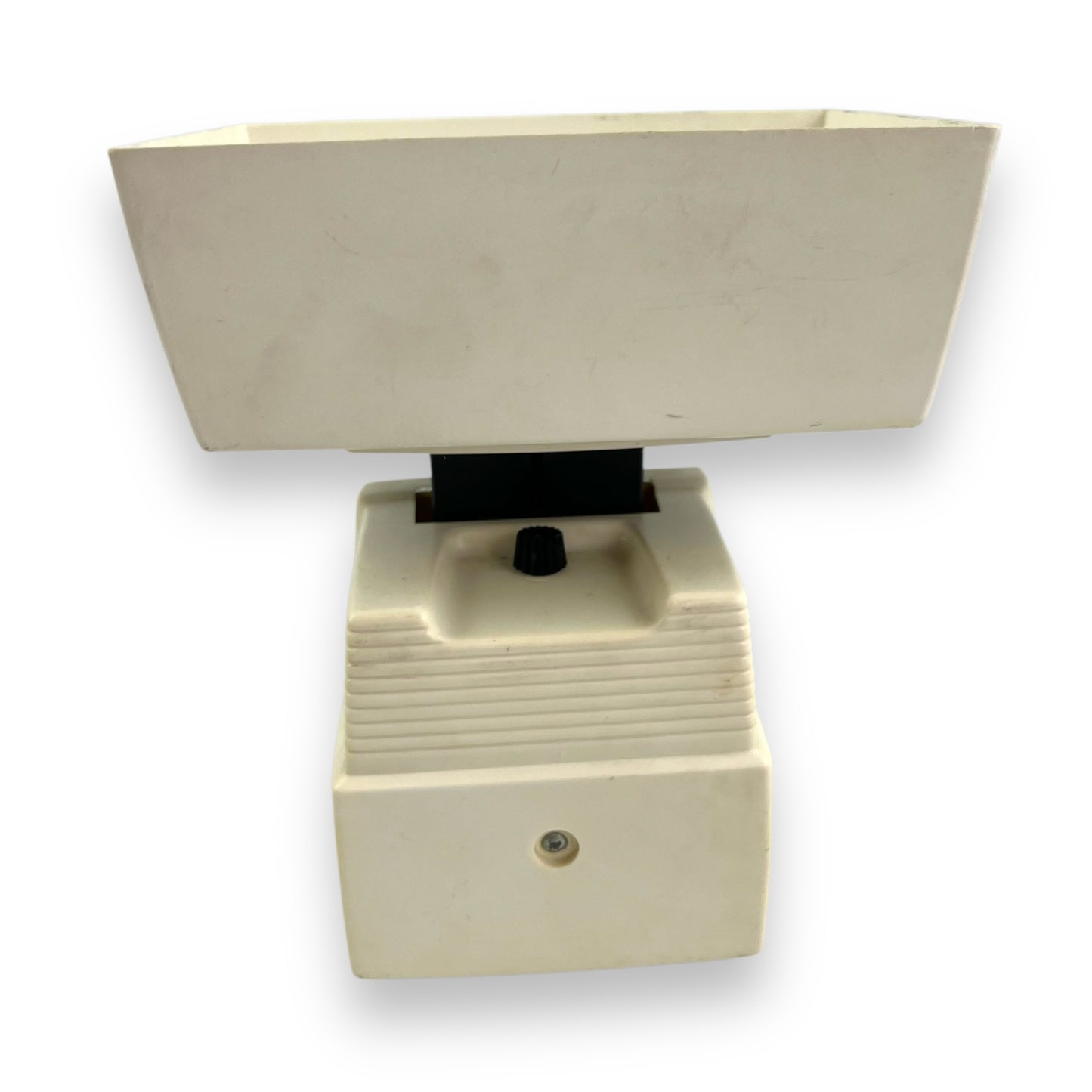 Salter White Plastic Kitchen Scale