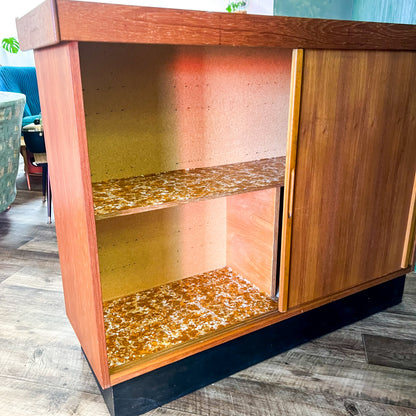 Macrob Bar Teak & Orange Square Design