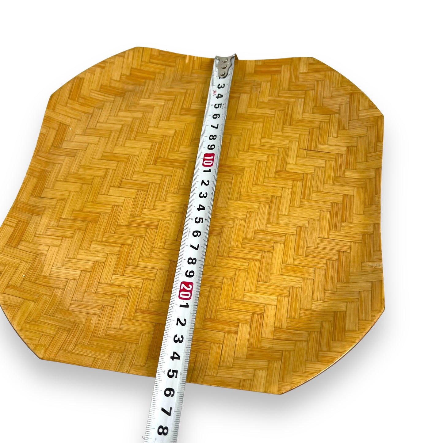 Bamboo weave plate