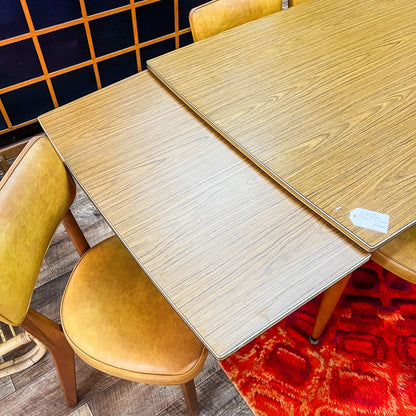 Extendable Dining Table & 6 Matching Chairs