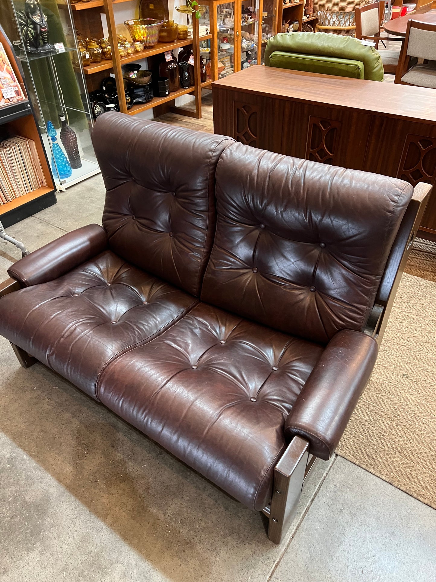 Davis Furniture Leather 2 Seater Sofa – Solid Timber Frame