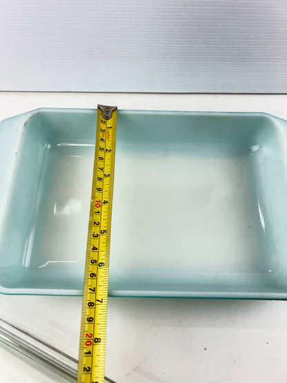 Pyrex Snowflake Turquoise Casserole Dish with Lid