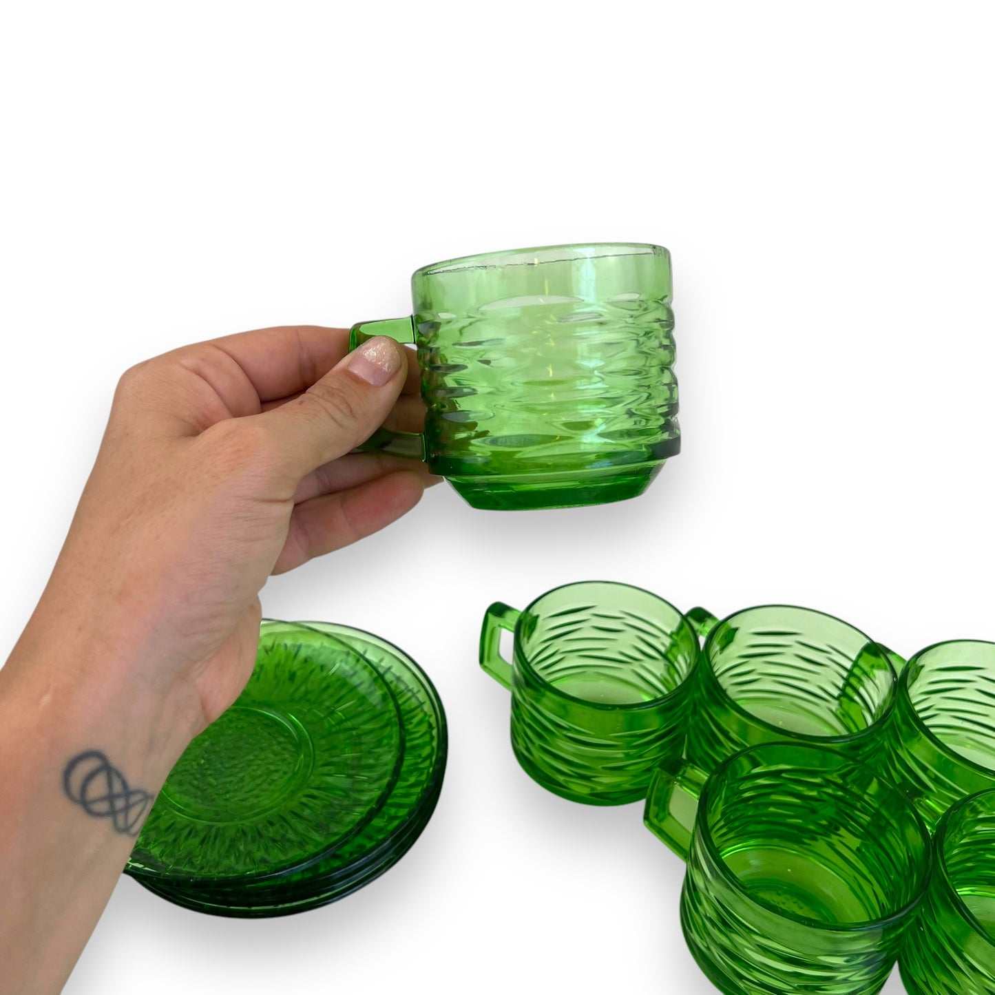 Green glass teacups x6 and 5 matching source plates - made in France