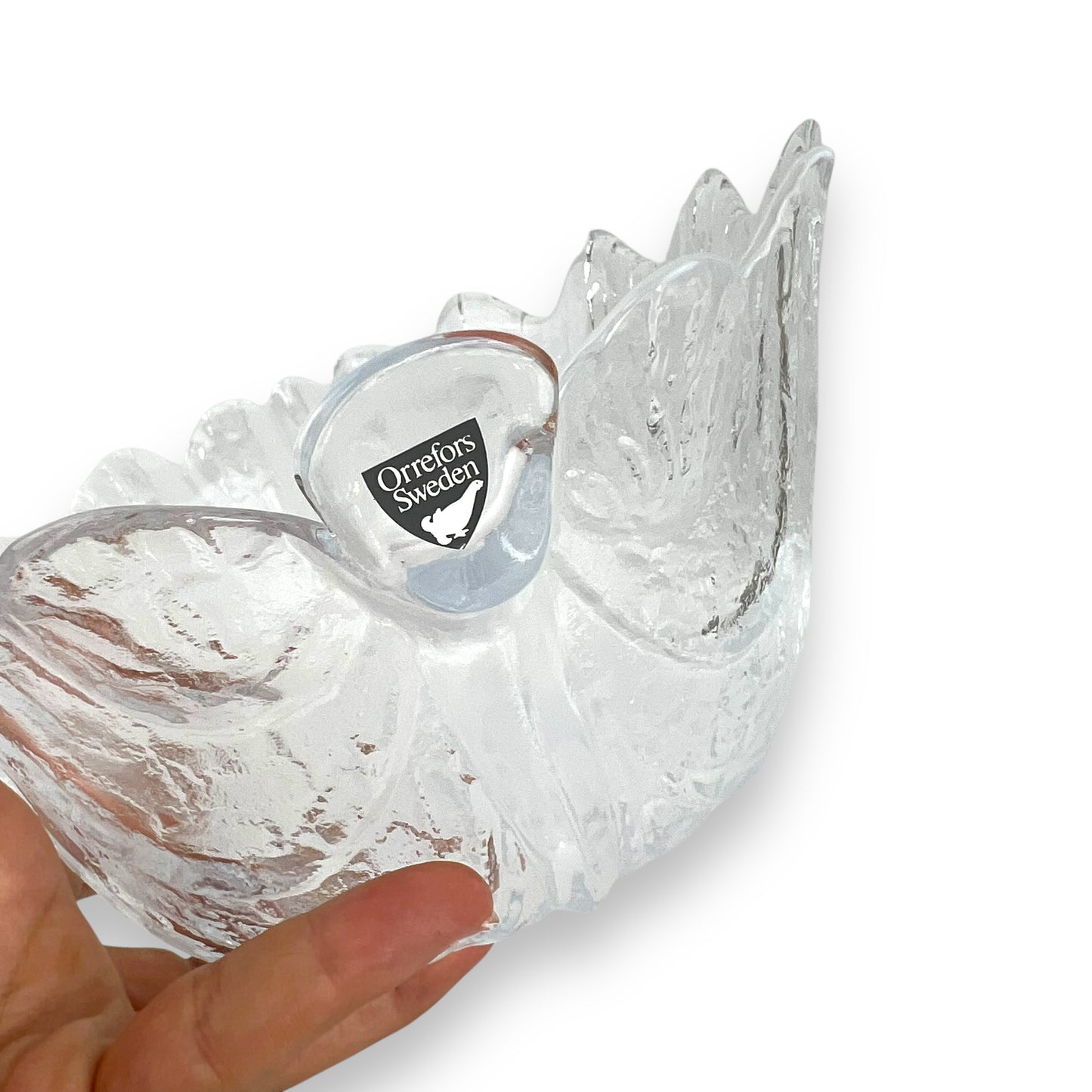 Orrefors (Sweden) "Eden" glass med sized leaf bowl designed by Lars Hellsten