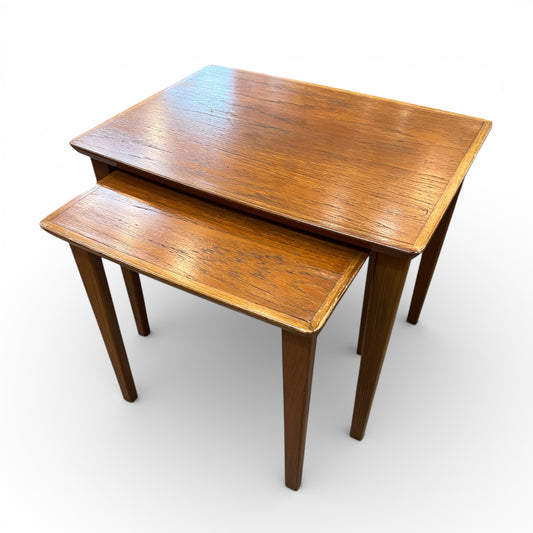 Mid Century Nesting Table Set of 2