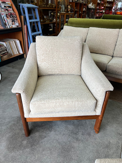 1. Danish Deluxe Single Lounge Chair Cream Patterned Upholstery