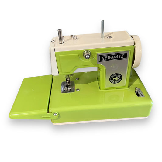 SewMate Battery-Operated Toy Sewing Machine – Green with Original Box