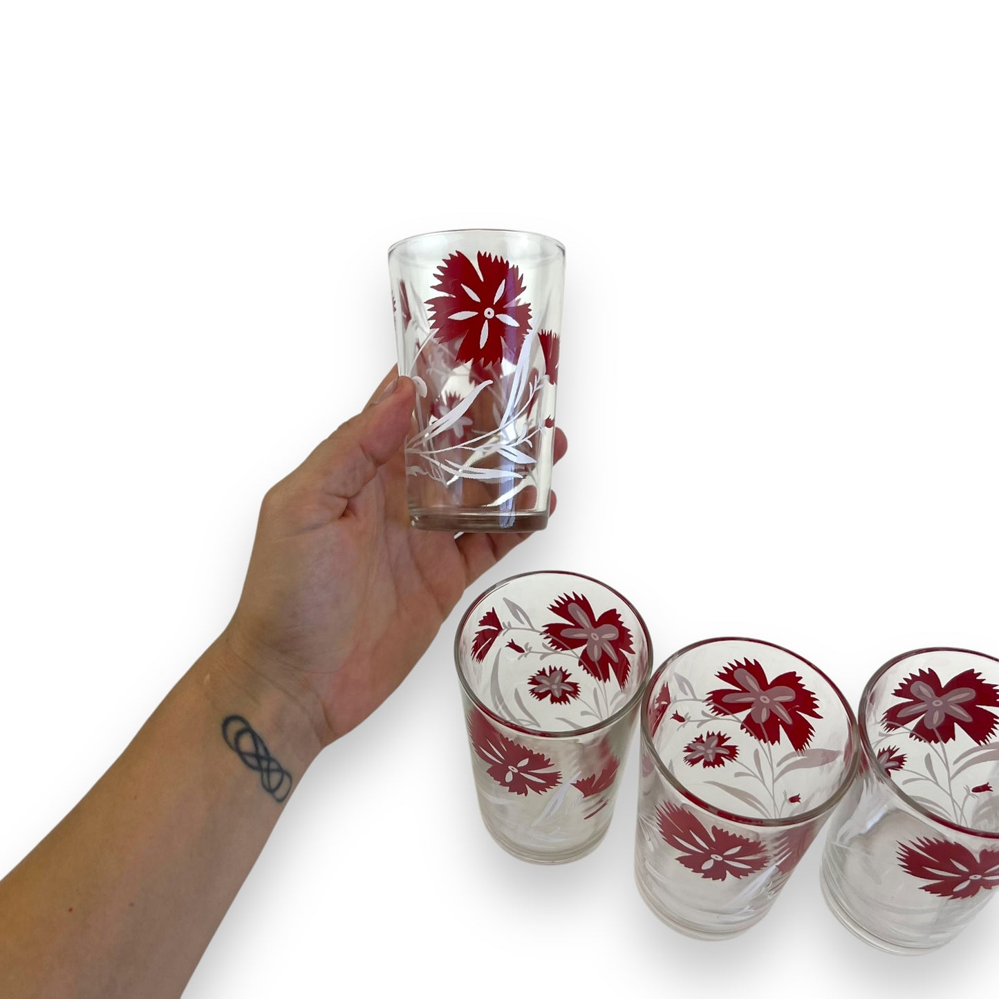 Red and white flower glass set of 6