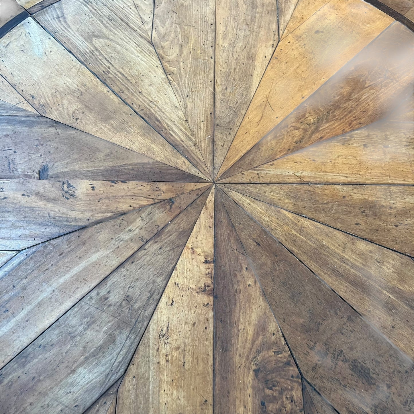 Round Parquetry Dining Table with Carved Scroll Base