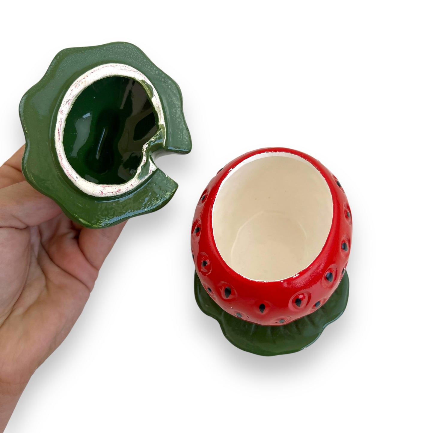 Strawberry sugar pot with lid