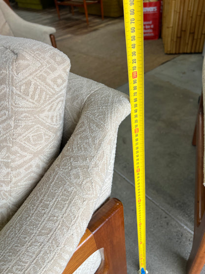 2. Danish Deluxe Single Lounge Chair Cream Patterned Upholstery
