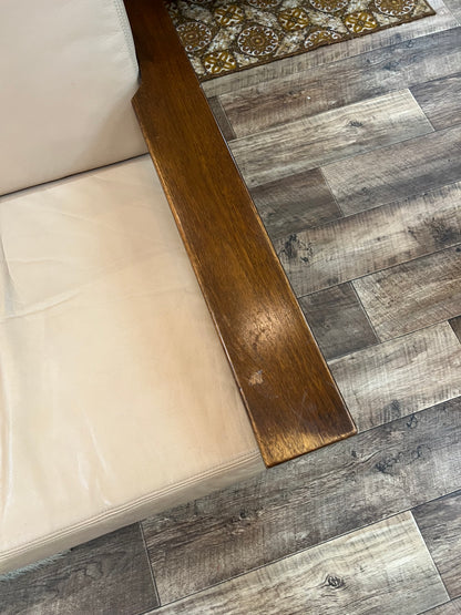 2.Single Lounge Chair Wooden Frame
