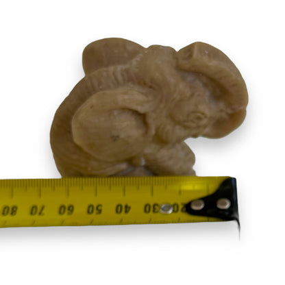 Sitting elephant ornament statue