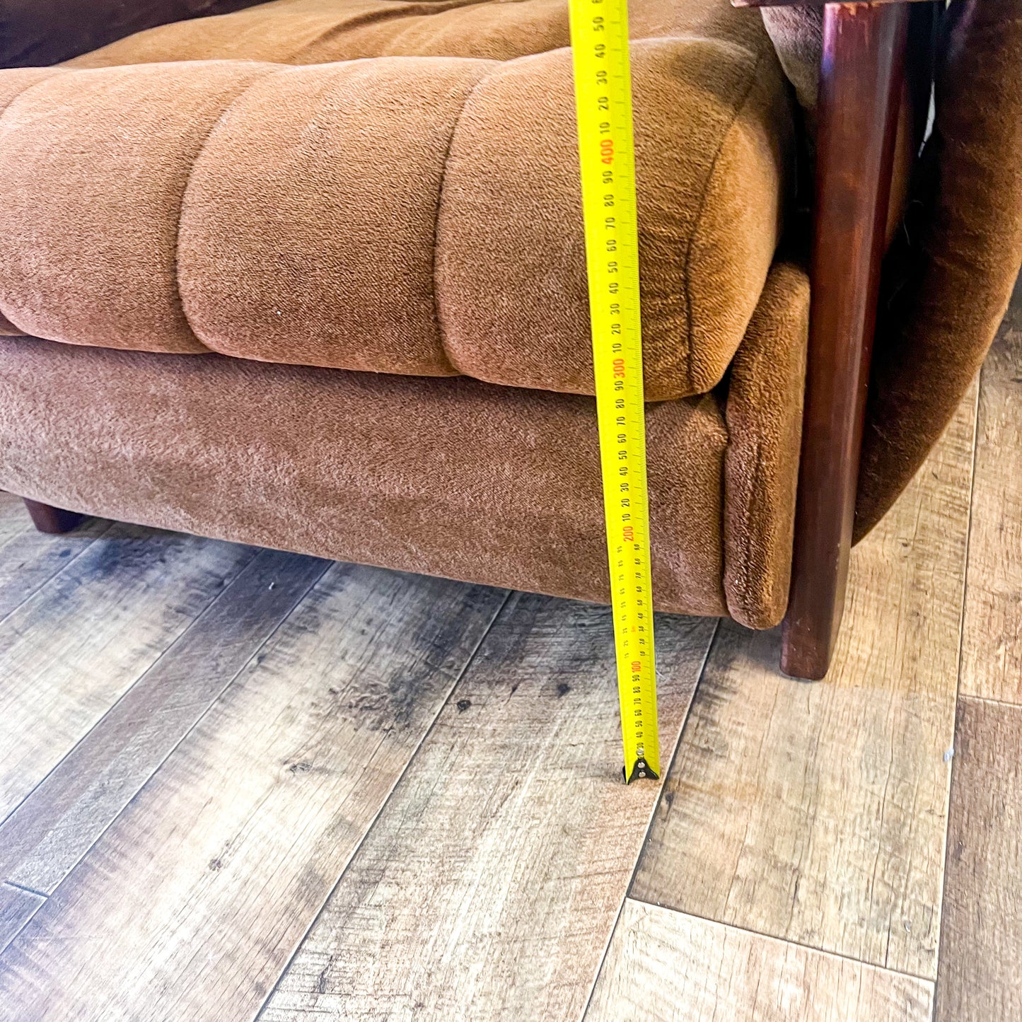 Brown Single Lounge Chair