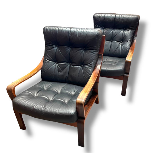 Pair of Tessa T6 Mid-Century Black Leather & Blackwood Lounge Chairs