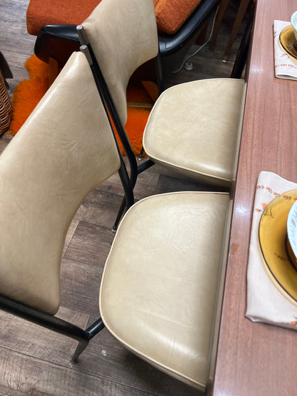 Artistoc Mitzi Dining Table & 6 Chairs
