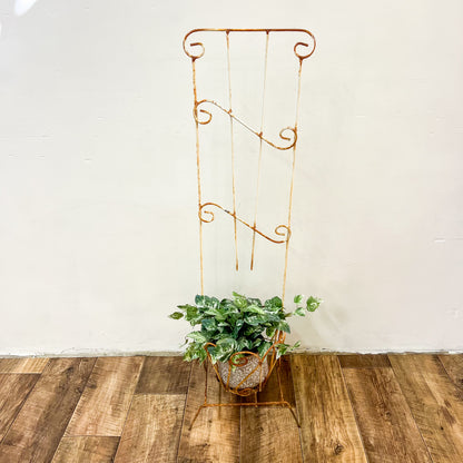 Vintage Garden Plant Pot Stand for climbing plant